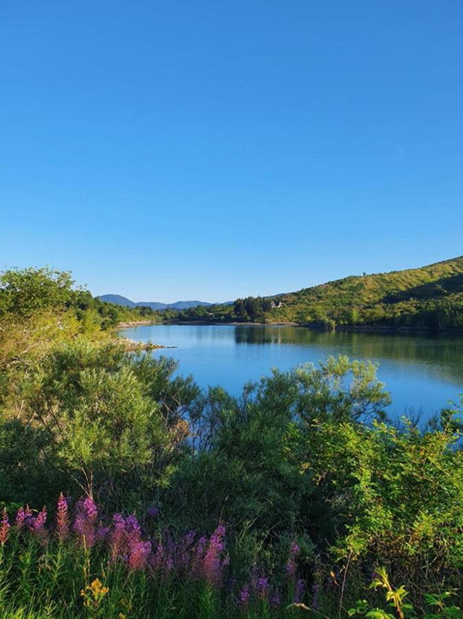 Il Bosco Di Campo Marzano Garden Apartments Borzonasca Екстериор снимка
