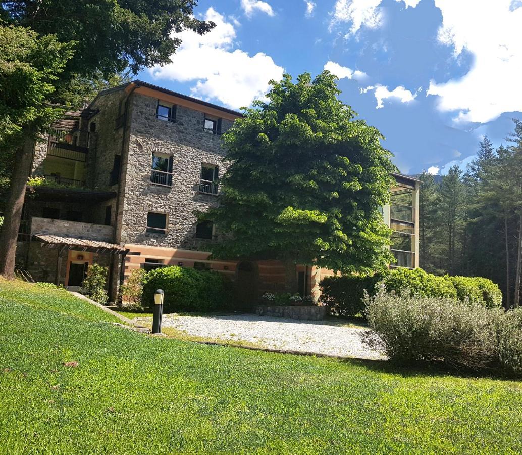 Il Bosco Di Campo Marzano Garden Apartments Borzonasca Екстериор снимка